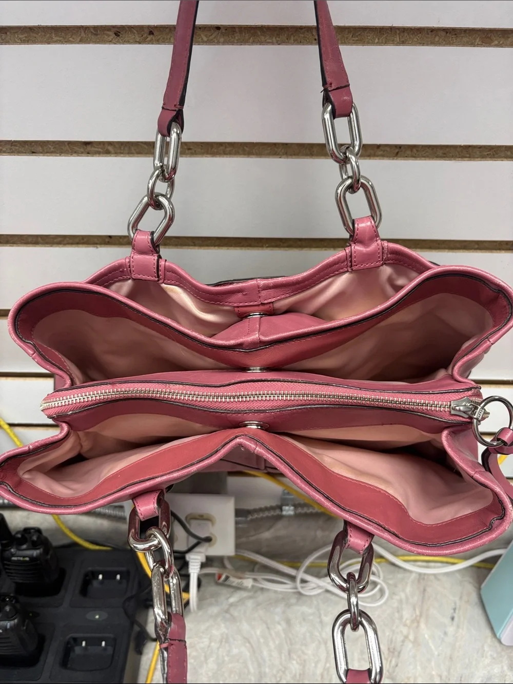 Pink Coach Chelsea Tote bag 17811 - Picture 4 of 11